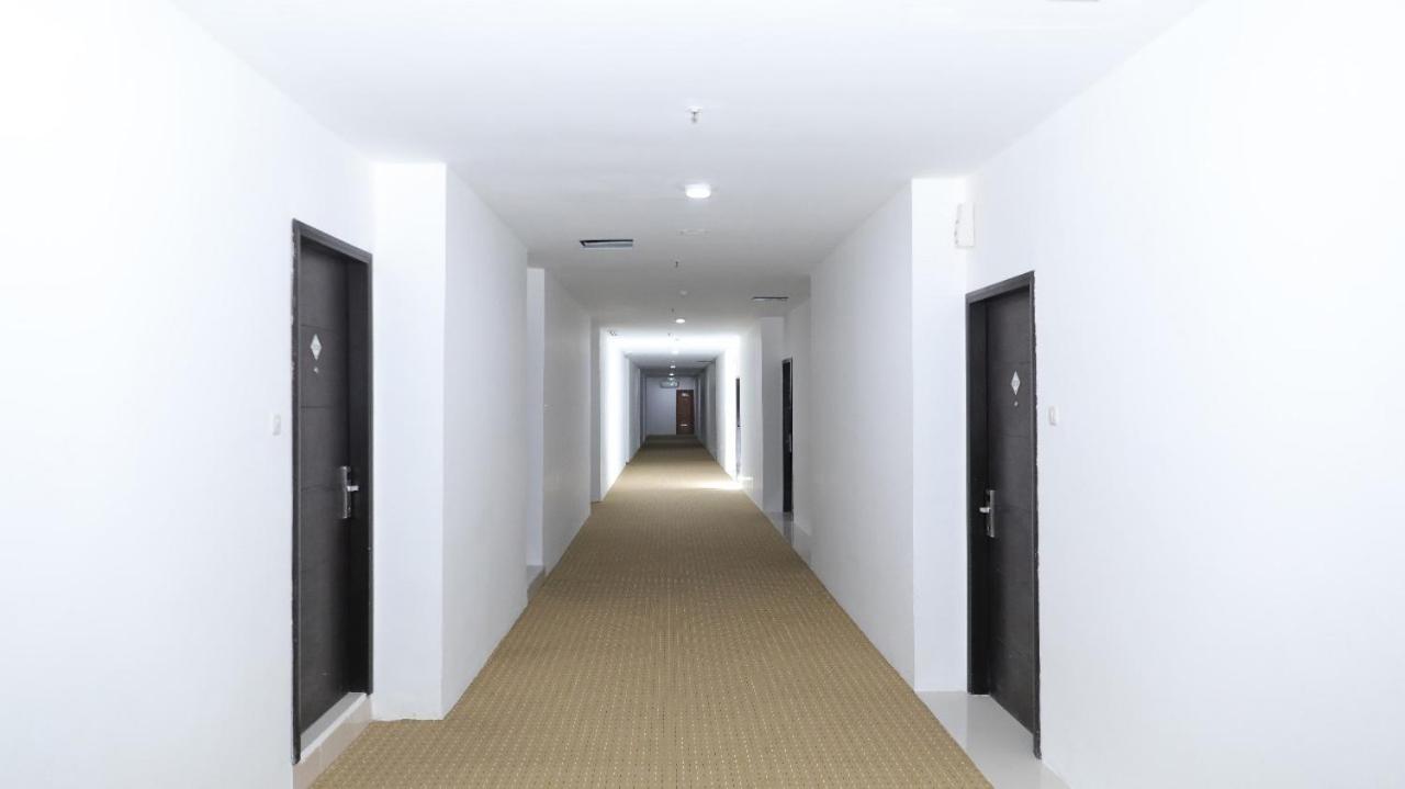 Heavenly Land Family Hotel Palembang Exterior foto